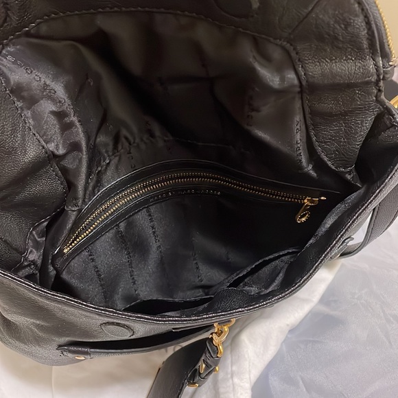 Marc by Marc Jacob’s leather Purse - Picture 3 of 5